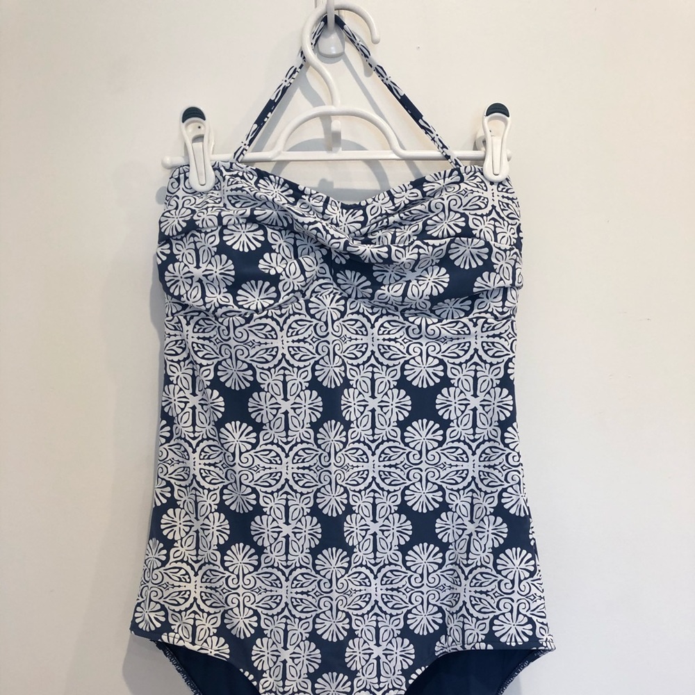 Vineyard Vines One Piece Swim Suit